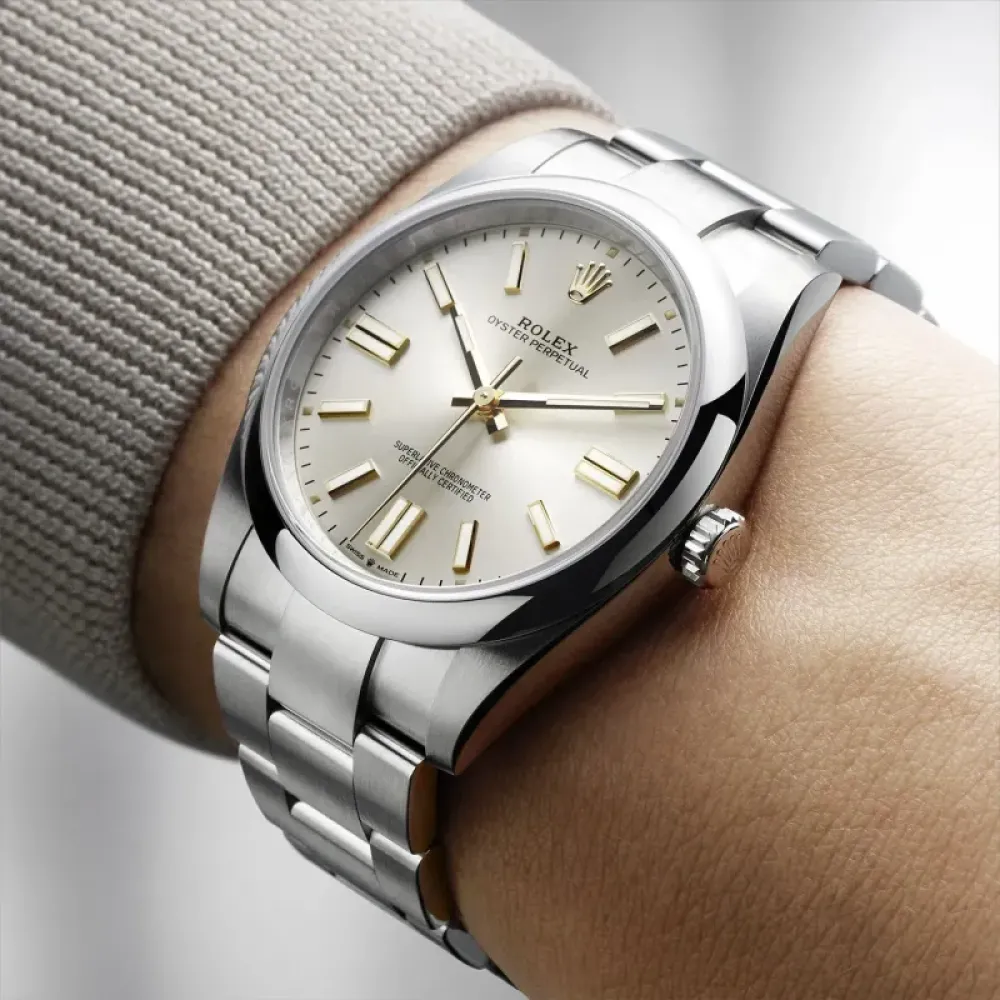 Men Oyster Perpetual 124300 Series(Champagne Gold)
