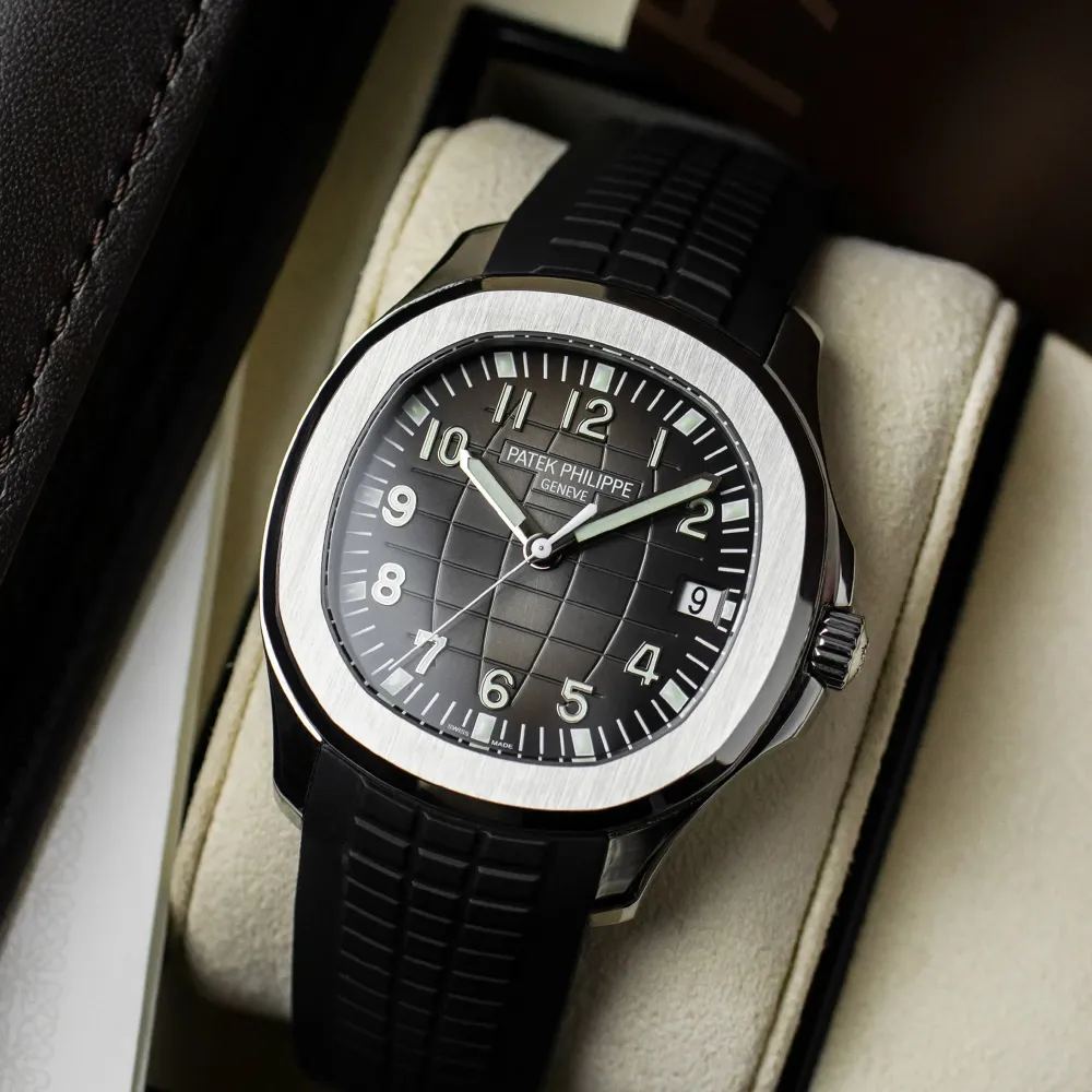 5167A-001-Patek Philippe Aquanaut