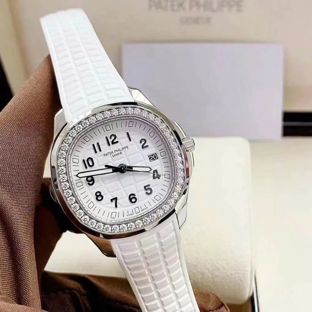 5267/200A-Patek Philippe Aquanaut 5267/200A-Patek Philippe Aquanaut