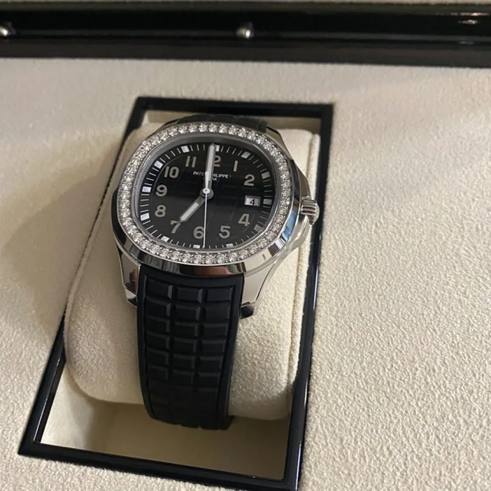 5267/200A-001-Patek Philippe Aquanaut 5267/200A-001-Patek Philippe Aquanaut