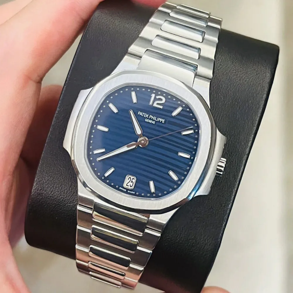 7118/1A-001 Patek Philippe- Nautilus-Women 7118/1A-001 Patek Philippe- Nautilus-Women