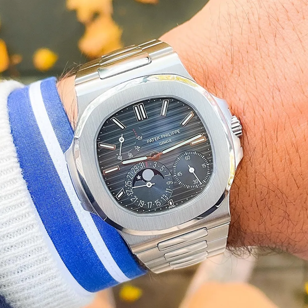 5712/1A Patek Philippe- Nautilus 5712/1A Patek Philippe- Nautilus