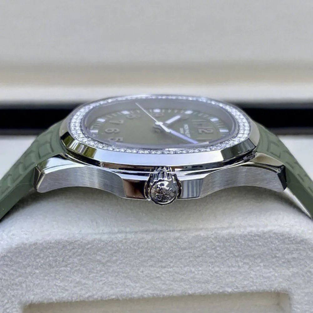 5267/200A-011-Patek Philippe Aquanaut 5267/200A-011-Patek Philippe Aquanaut
