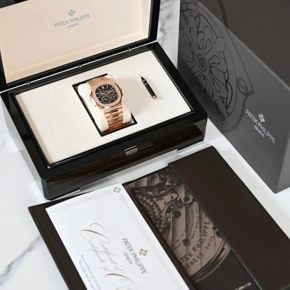 5712/1R Patek Philippe- Nautilus 5712/1R Patek Philippe- Nautilus