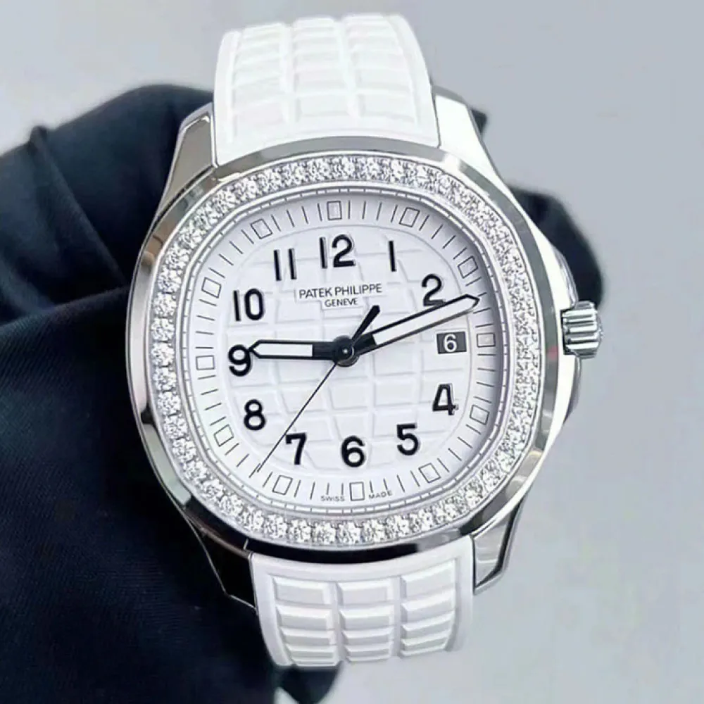 5267/200A-Patek Philippe Aquanaut 5267/200A-Patek Philippe Aquanaut