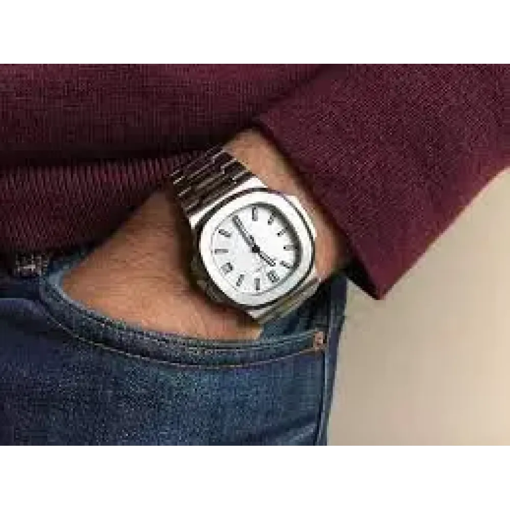 7118/1A – Patek Philippe Nautilus 7118/1A – Patek Philippe Nautilus