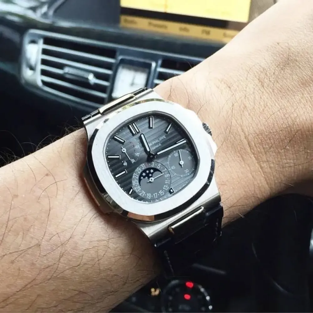 5712G – Patek Philippe Nautilus