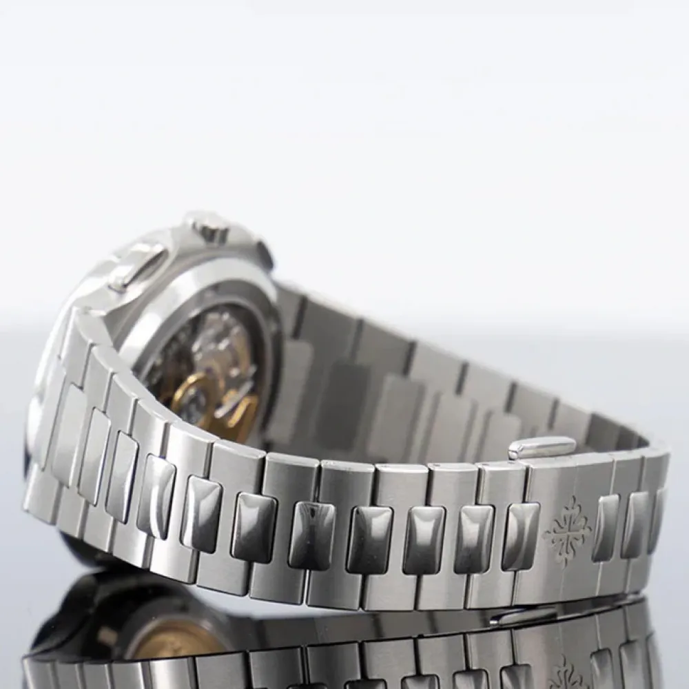 5990/1A-011 – Nautilus 5990/1A-011 – Nautilus