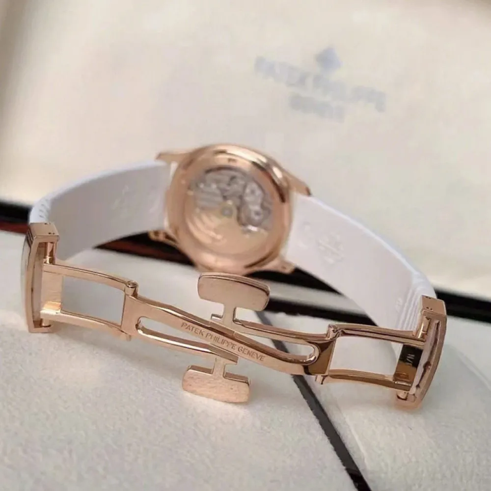 5068R-010-Patek Philippe Aquanaut-Women 5068R-010-Patek Philippe Aquanaut-Women