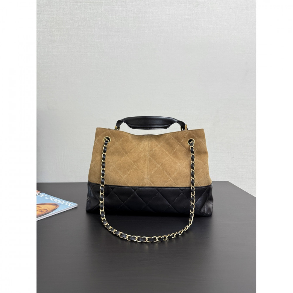 Chanel 25 Advanced Handicraftshop Series Shopping bag