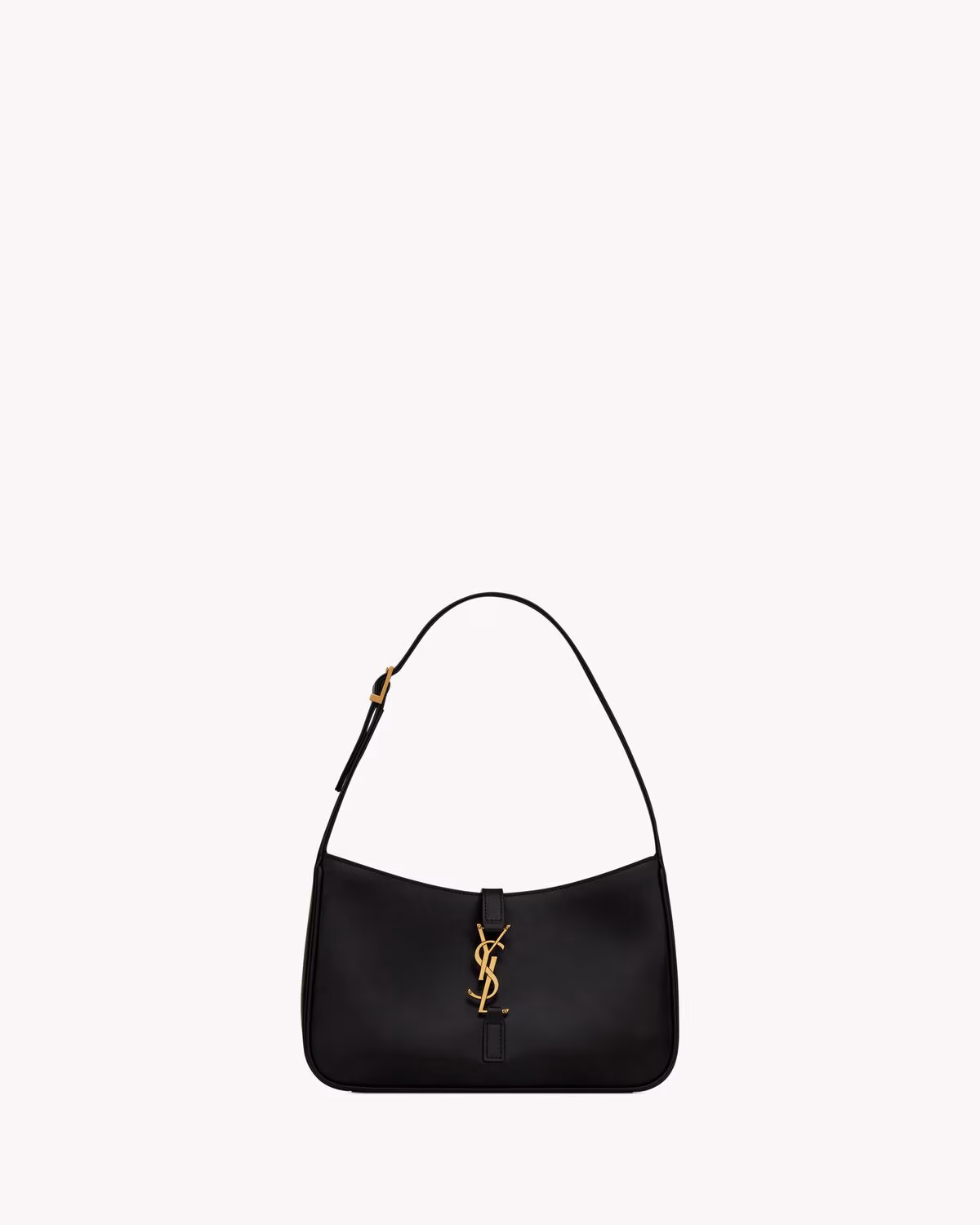 Le 5 À 7 In Smooth Leather