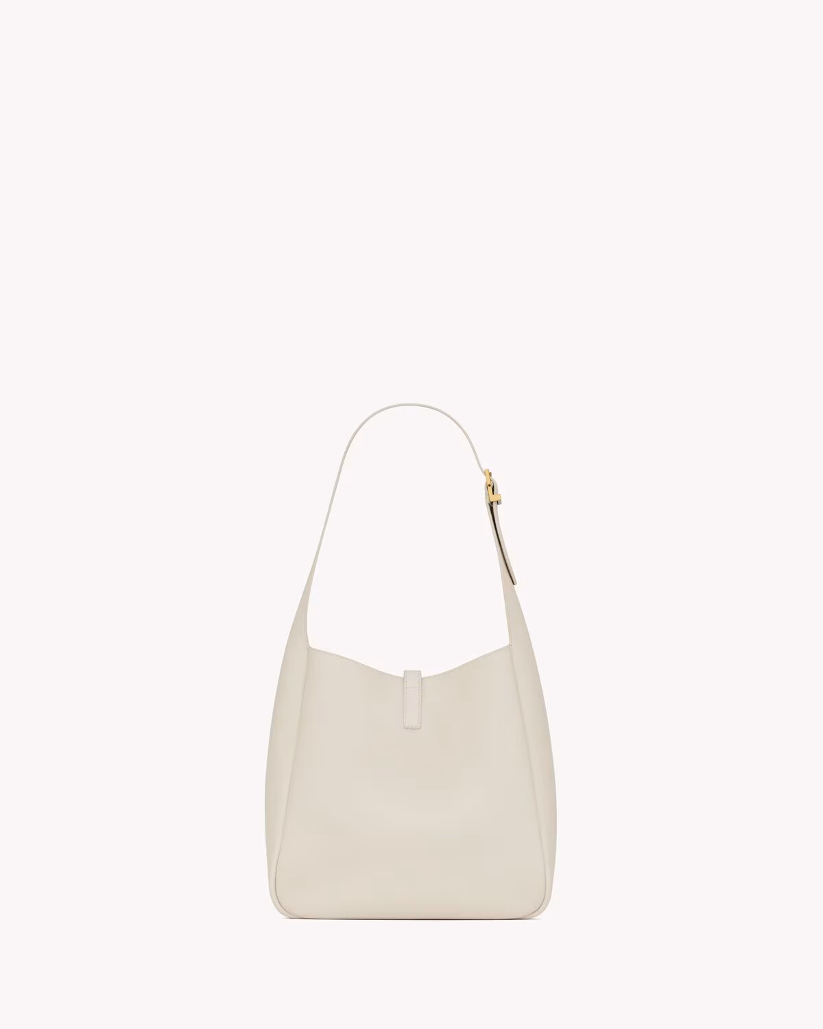 Le 5 À 7 Supple Small In Grained Leather